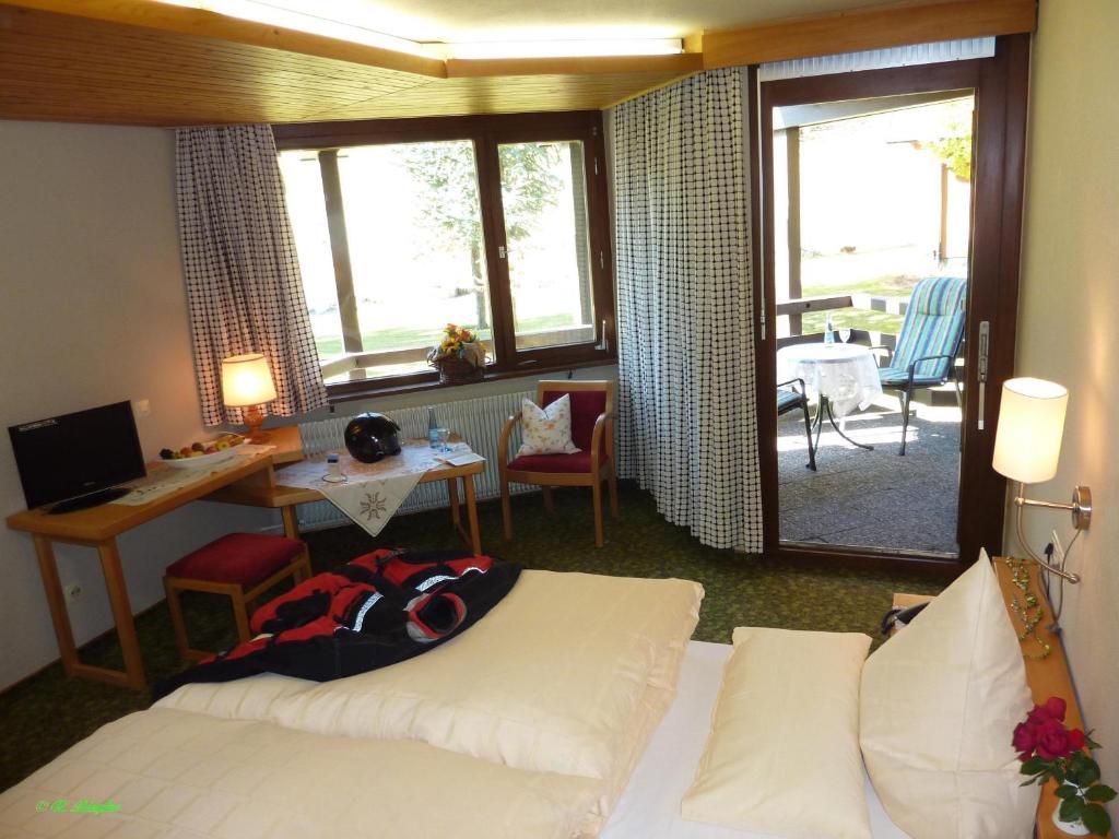 Hotel Lawine トートナウ 部屋 写真